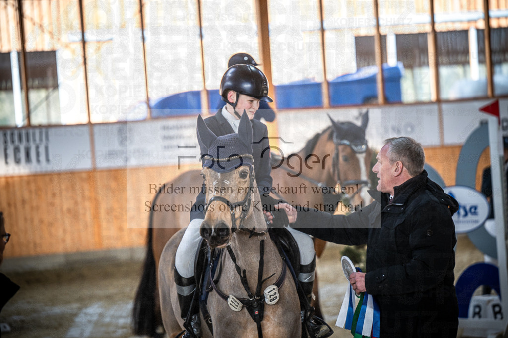 DOS_0024 | Entdecke hochwertige Reitturnierfotos von Foto Oger. Professionell, emotional und authentisch – jetzt Lieblingsmomente im Shop bestellen.Deutschlandweite Turnierfotografie. - Realisiert mit Pictrs.com