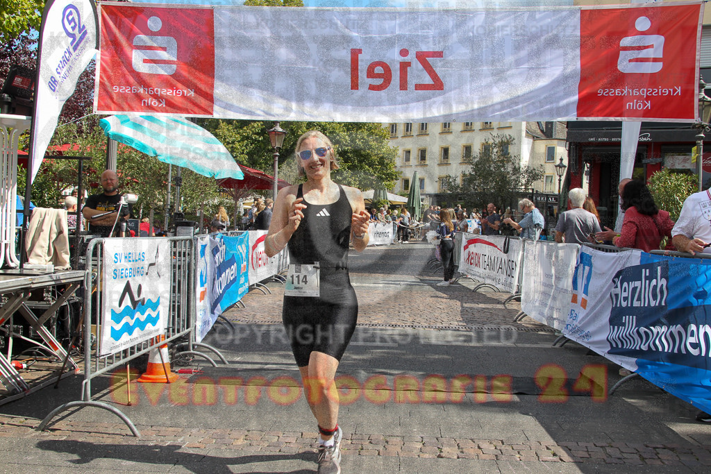 250824_1242_EV4_9402 | Sportfotografie im Rhein-Sieg Kreis, Köln, Bonn, NRW, Rheinland Pfalz, Hessen, etc. Unser Tätigkeitsfeld umfasst den Laufsport vom Volkslauf über den Marathon, Duathlon, Triathon bis zum Ultralauf wie Kölnpfad Ultra oder Schindertrail.