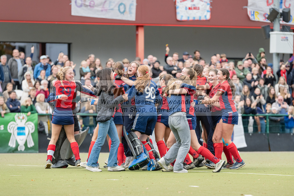 HK_20231022_106144 | Finale Deutsche Meisterschaft Feld WU16 Uhlenhorst Mülheim - Düsseldorfer HC am 22.10.2023 DHC, Düsseldorf ,