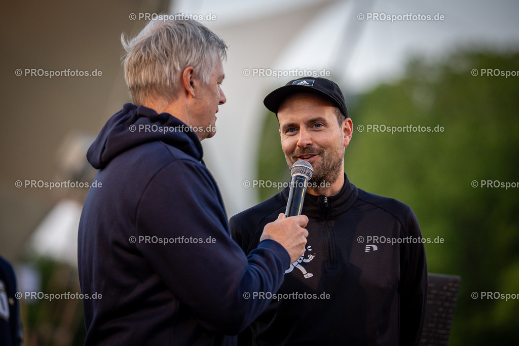 21. ASV Nachtlauf; Koeln, 08.05.24 | Impressionen vom 21. ASV Nachtlauf am 08.05.24 am Tanzbrunnen in Koeln. Foto: BEAUTIFUL SPORTS/Axel Kohring