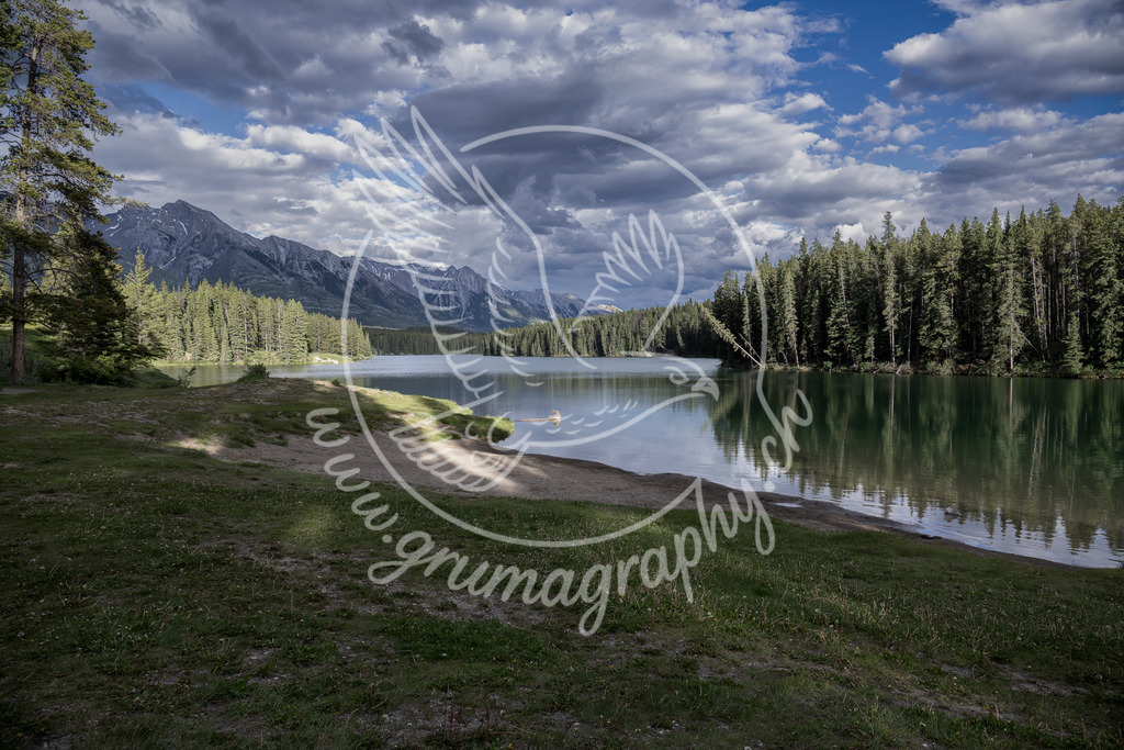 light and shdow - canada | Authentische Landschafts- & Wildtierfotografie aus der Schweiz. Hochwertige Wandbilder, Fine-Art-Prints und Wunschmotive nach Auftrag – sorgfältig entwickelt im Grumagraphy-Style