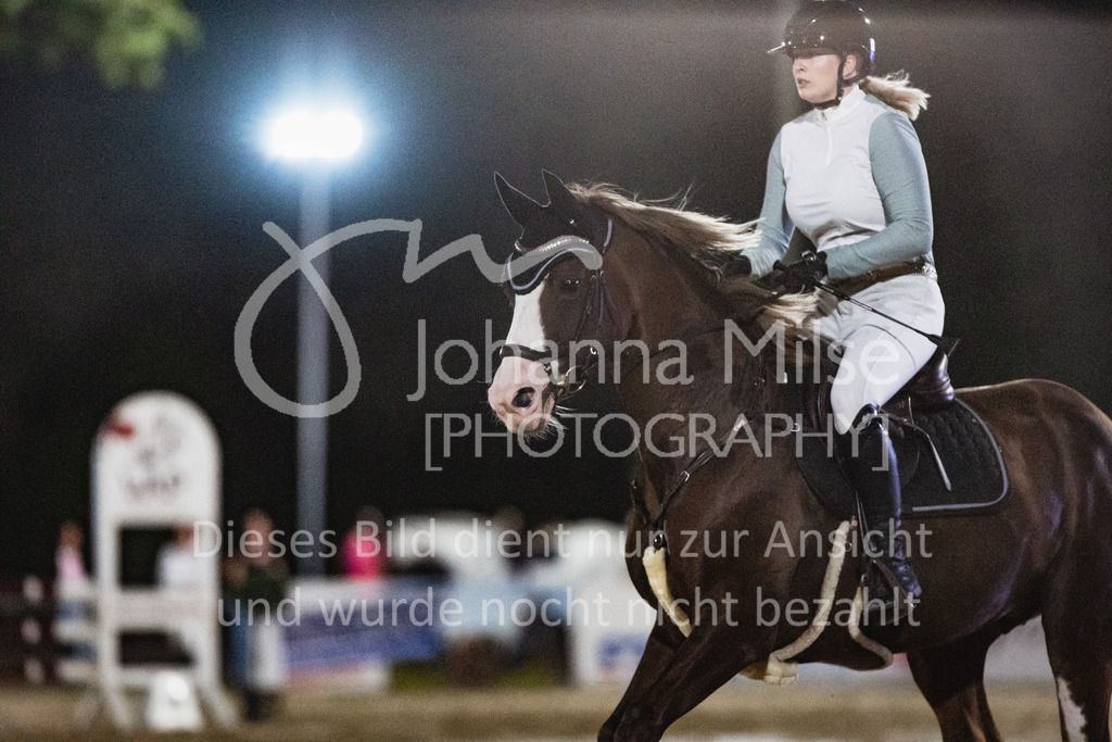 220825_Delbrueck_A1-Mannschaft-482 | Deine schönsten Turniermomente als professionelle Fotos! Entdecke hochwertige Pferdesport-Fotografie im Online-Shop. Jetzt Fotos finden & bestellen!