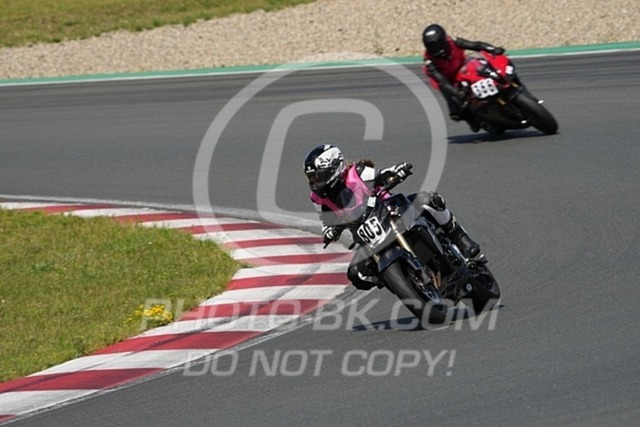 2024_07_08_PBK_52584 | Sportfotografie; SlowMotion; Video; Rennstrecke; Hafeneger; Speer; Racing; RSE; BMW; CBO; Trackday; Motorsportarena; Hockenheimring; Brno; Most; Barcelona; Valencia