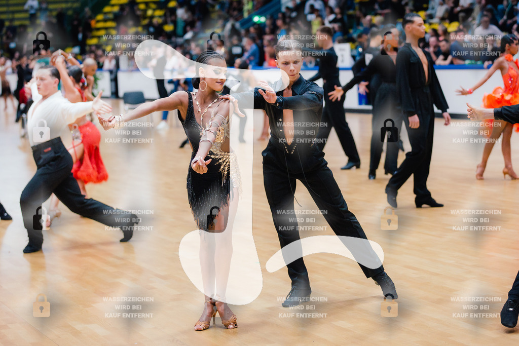 Hessen Tanzt WDSF Open Youth Latin 4th (19) Kiril Alexander Denius _ Jana Milicevic (TD Tanzsportclub Düsseldorf Rot-Weiß)-2025-05-17-0710 | Webshop for digital downloads and prints of dance sport, event & show photographer Julian Link - Realisiert mit Pictrs.com