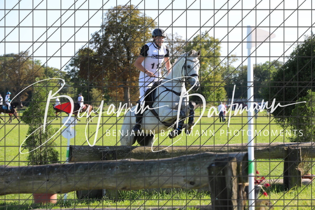 AZ2A1121 | Benjamin Bartmann Photomoments