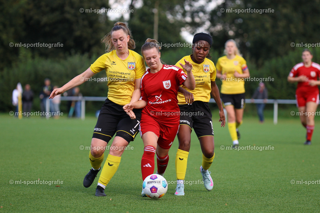 Fußball I Frauen I Saison 2025/2026 I Oberliga Schleswig-Holstein I 2. Spieltag I SV Wahlstedt - SV Frisia 03 Risum-Lindholm | ml-sportfotografie - Realisiert mit Pictrs.com