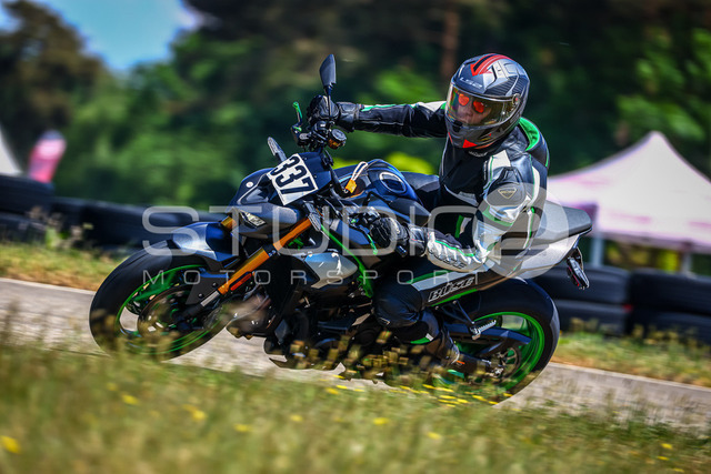 0337-260509DCB-045_337 | Deine Full-Service-Agentur für ✔️Videoproduktionen und ✔️Motorsportfotografie Jetzt Angebot anfragen!