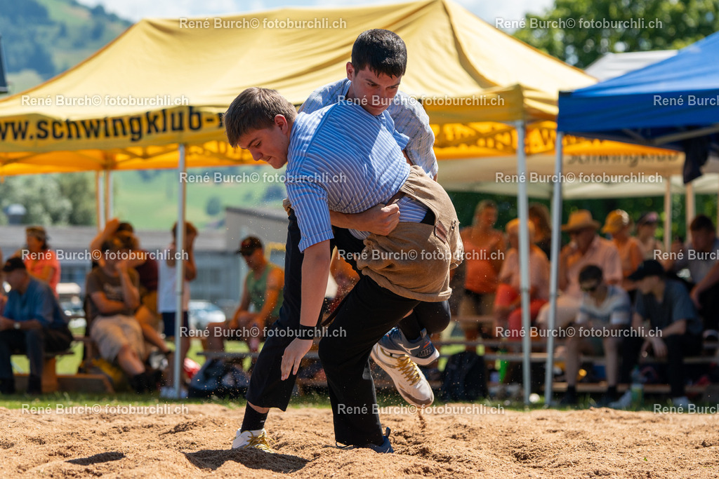 RB_08345 | René Burch leidenschaftlicher Fotograf aus Kerns in Obwalden.  Hier finden sie Sport, Landschaft und Natur Fotografie.
 - Realisiert mit Pictrs.com