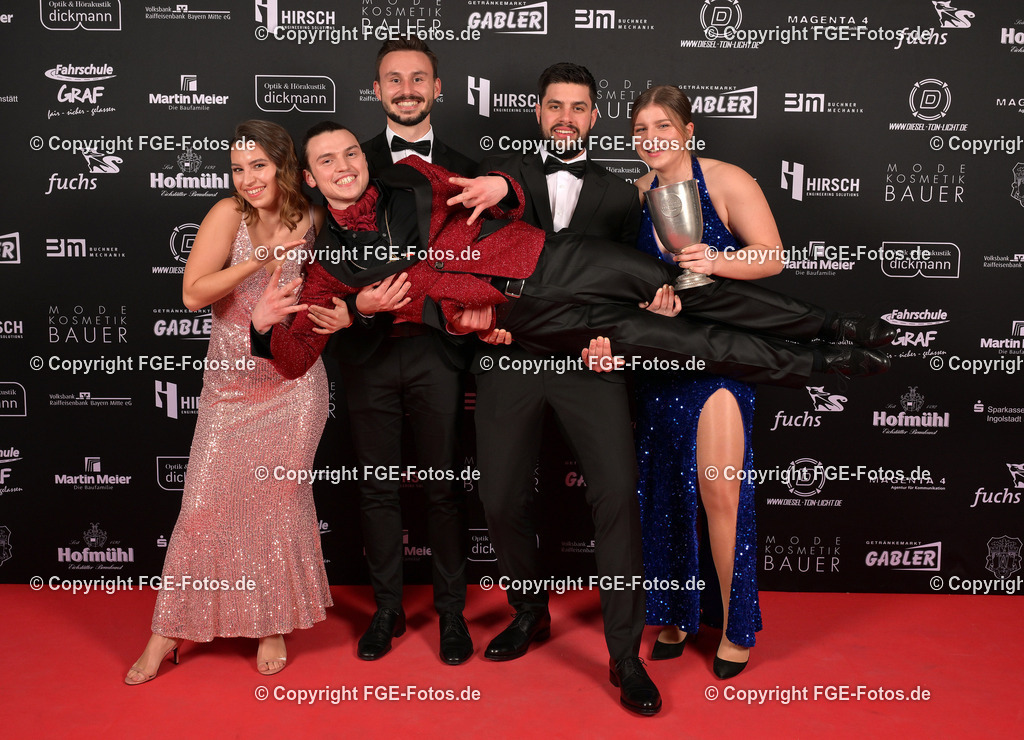 20240127-fge-fotos-0113 | Hofball der FGE am 27.01.2024 im Alten Stadttheater in Eichstätt. - Realisiert mit Pictrs.com