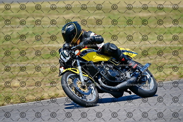 25bc03-1403 | markuskiefer.com - Realisiert mit Pictrs.com