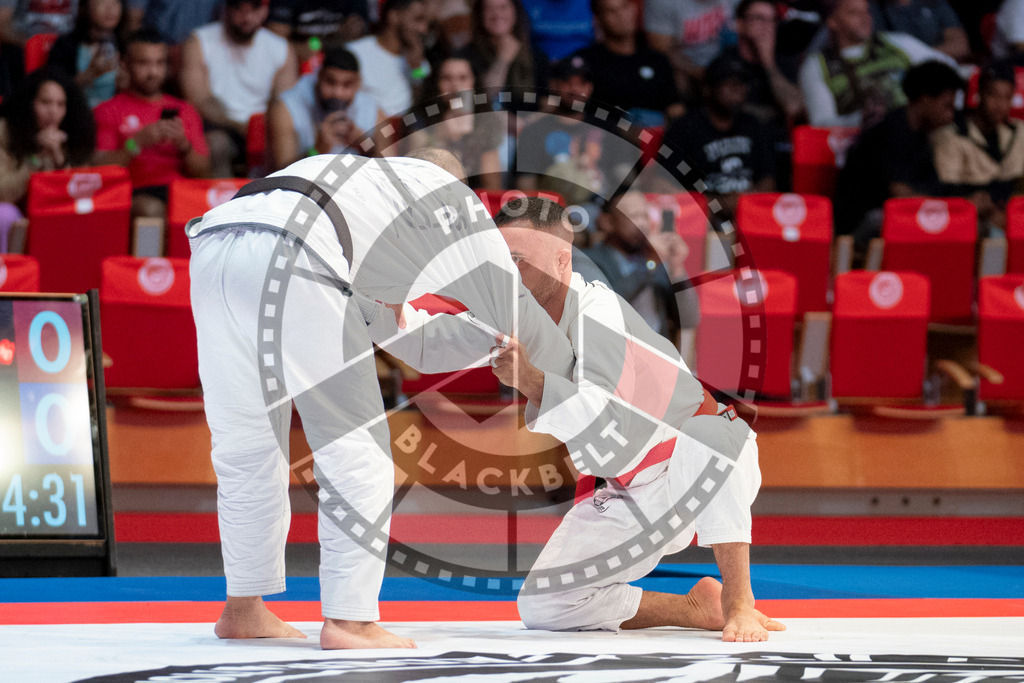 20231107PBB5097 | Fighters compete during the AJP World Master Championship in the Mubadala Arena in Abu Dhabi, Arab United Emirates, on November 7, 2023.