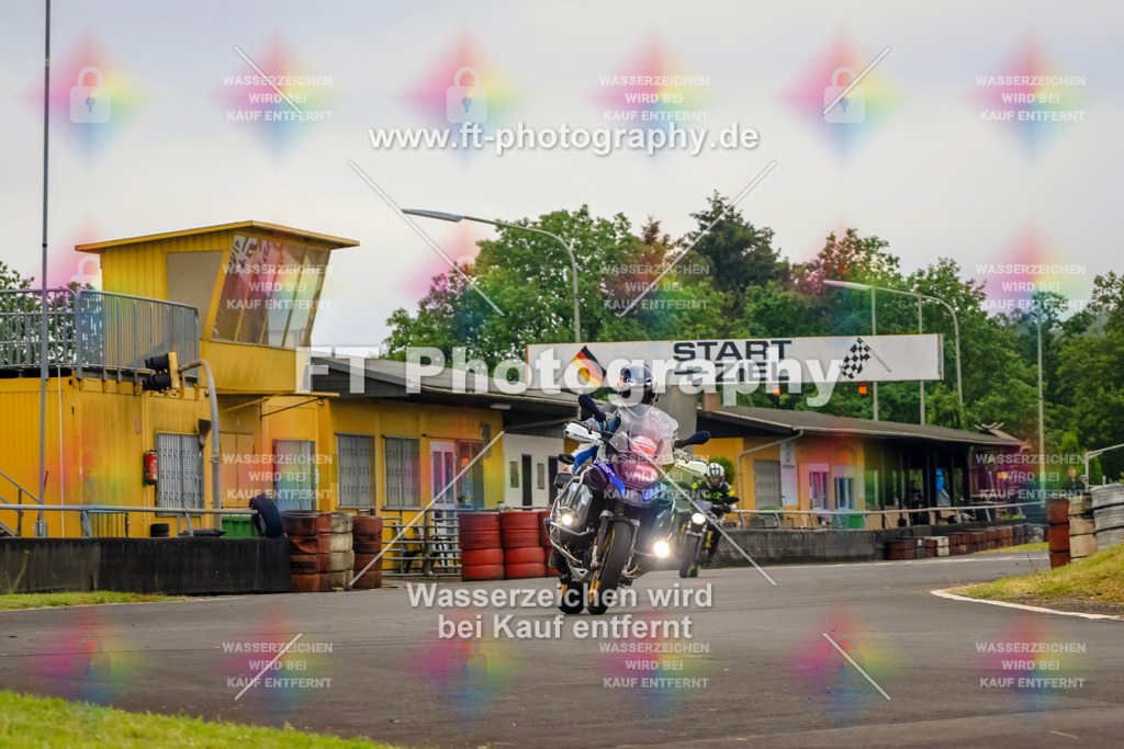 OBK-5791 | Hier findet Ihr Bilder von Touristenfahrten auf der Nürburgring Nordschleife oder von anderen Veranstaltungen die ich besucht habe. Viel Spass beim Durch Schauen 