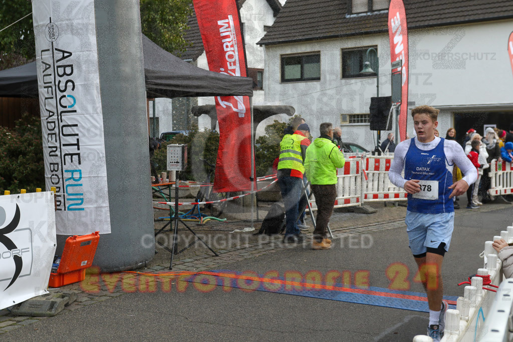 221127_1212_EV9_3361 | Sportfotografie im Rhein-Sieg Kreis, Köln, Bonn, NRW, Rheinland Pfalz, Hessen, etc. Unser Tätigkeitsfeld umfasst den Laufsport vom Volkslauf über den Marathon, Duathlon, Triathon bis zum Ultralauf wie Kölnpfad Ultra oder Schindertrail.