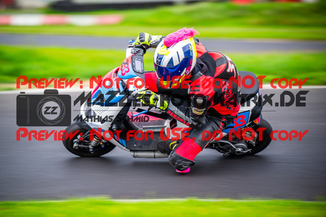 MaZZes_FotoMatrix_230824_1798 | Fotograf Mathias Schmid
Sportfotograf,
Eventfotograf,
Hochzeitsfotograf,
Portraitfotograf