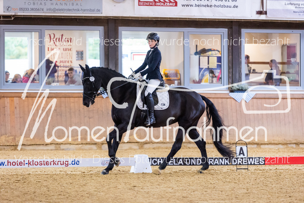 Sth-A-Dre-2St-122 | MomenTaufnahmen Pferdesportfotos