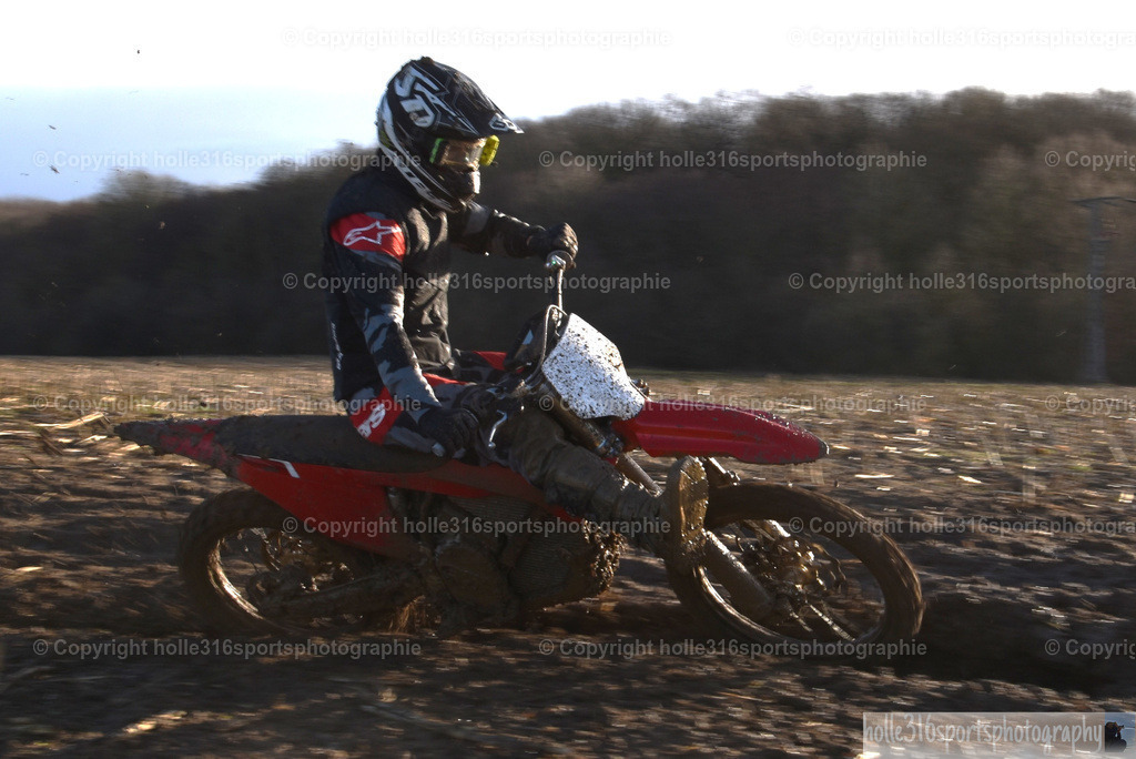 DSC_0068 | Sportfotografie , Motorsport, Motoross, Reitsport, Mointainbike, Enduro,
Landschaft , Outdoor, Eventfotografie, Landschaft, Bilder online bestellen - Realisiert mit Pictrs.com