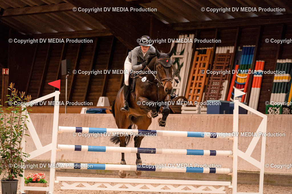 Springen Tag 1-680 | dv-media-shop - Realisiert mit Pictrs.com