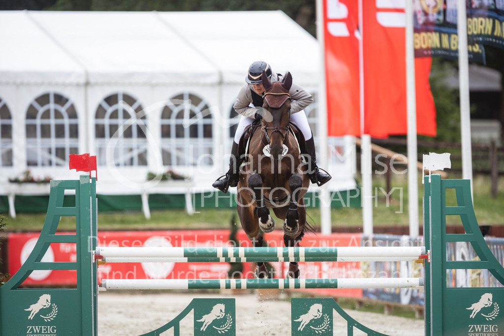 240712_BHO_L-Stil-2-415 | Deine schönsten Turniermomente als professionelle Fotos! Entdecke hochwertige Pferdesport-Fotografie im Online-Shop. Jetzt Fotos finden & bestellen!