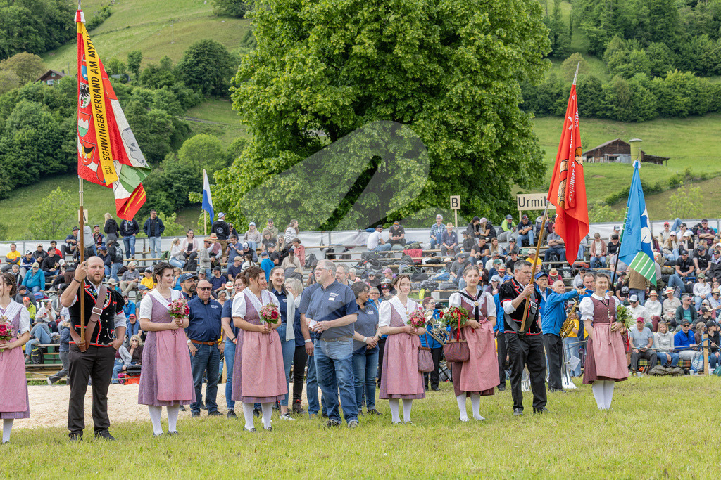 Schwyzer2026_5G_00255 | Die Schwinger des Schwyzer Kantonalen Schwingerverbandes: Fotos, die Dynamik und Leidenschaft festhalten, sowie emotionale Momente aus dem traditionellen Schwingsport zeigen. - Realisiert mit Pictrs.com