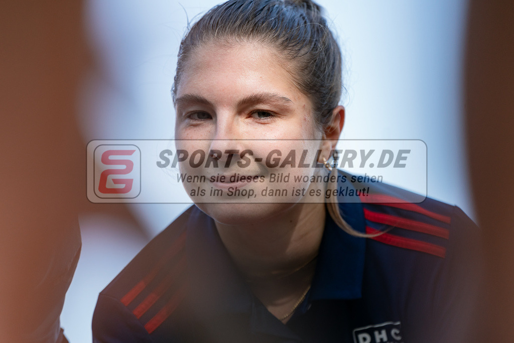HK_20231007_902799 | 1.Bundesliga Damen Düsseldorfer HC - Großflottbeker THGC am 7.10.2023 DHC, Düsseldorf , Marie Hahn ( Düsseldorfer HC #2 )