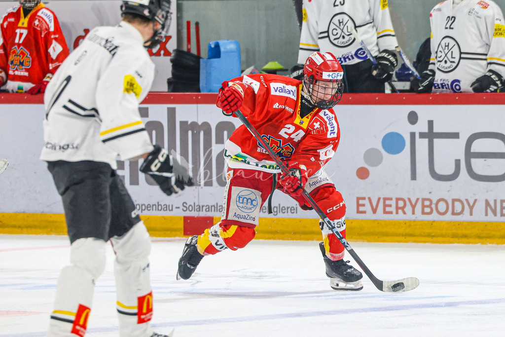 701A3208 | Sportbilder, Sportfotograf, Hochzeits- und Eventfotografin, Flugshows, Portraits und Tiershooting, Aviation, Downhill, Nationalleague, Swissleague, International