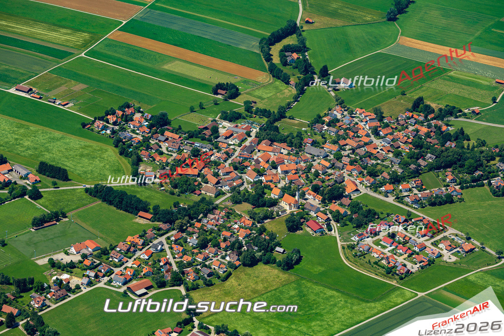 Aktuelles Luftbild von Stoffen Pürgen - Die Luftaufnahme wurde 2022 mittels UL-Flugzeug erstellt ( keine Drohne ) - hochauflösende Kamera-Systeme von  Canon -Beste Qualität - Für grossformatige Ausdrucke geeignet. Die Geschenkidee !