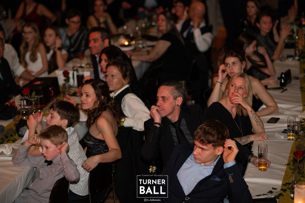 DSC_0401 | "Fussifoto.com – Ihr Ansprechpartner für hochwertige Fotografie! Entdecken Sie kreative Bilder und professionelle Dienstleistungen. Kontaktieren Sie uns für Ihre Projekte!"