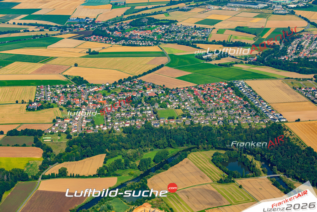 Klassische Luftaufnahme ohne Drohne zeigt:Haldorf bei Edermünde - Die Luftbildaufnahme wurde 2025 vom UL-Flugzeug heraus erstellt ( keine Drohnenaufnahme ) - Hochauflösende Luftaufnahme -Nicht vergleichbar mit Google Maps oder Satelittenbilder- Die Geschenkidee !Mit Lizenz und Bildrechte bestellbar