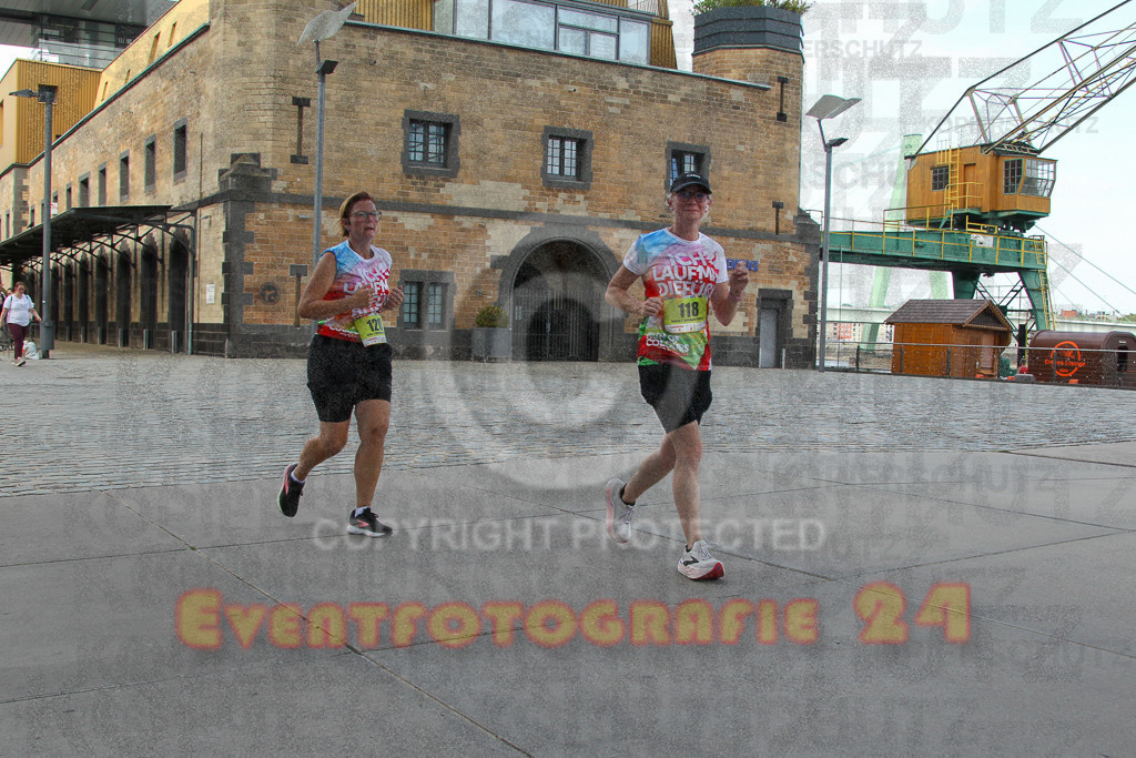 250920_1510_EV4_8170 | Sportfotografie im Rhein-Sieg Kreis, Köln, Bonn, NRW, Rheinland Pfalz, Hessen, etc. Unser Tätigkeitsfeld umfasst den Laufsport vom Volkslauf über den Marathon, Duathlon, Triathon bis zum Ultralauf wie Kölnpfad Ultra oder Schindertrail.