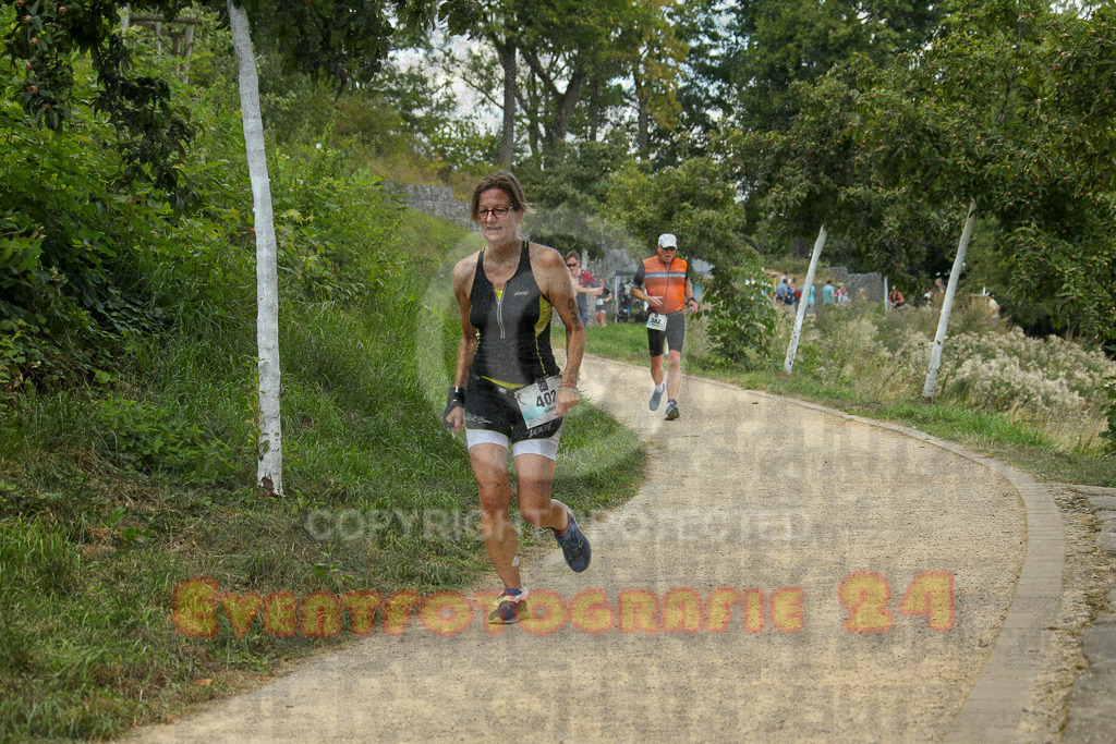 250824_1349_EX1_3882 | Sportfotografie im Rhein-Sieg Kreis, Köln, Bonn, NRW, Rheinland Pfalz, Hessen, etc. Unser Tätigkeitsfeld umfasst den Laufsport vom Volkslauf über den Marathon, Duathlon, Triathon bis zum Ultralauf wie Kölnpfad Ultra oder Schindertrail.