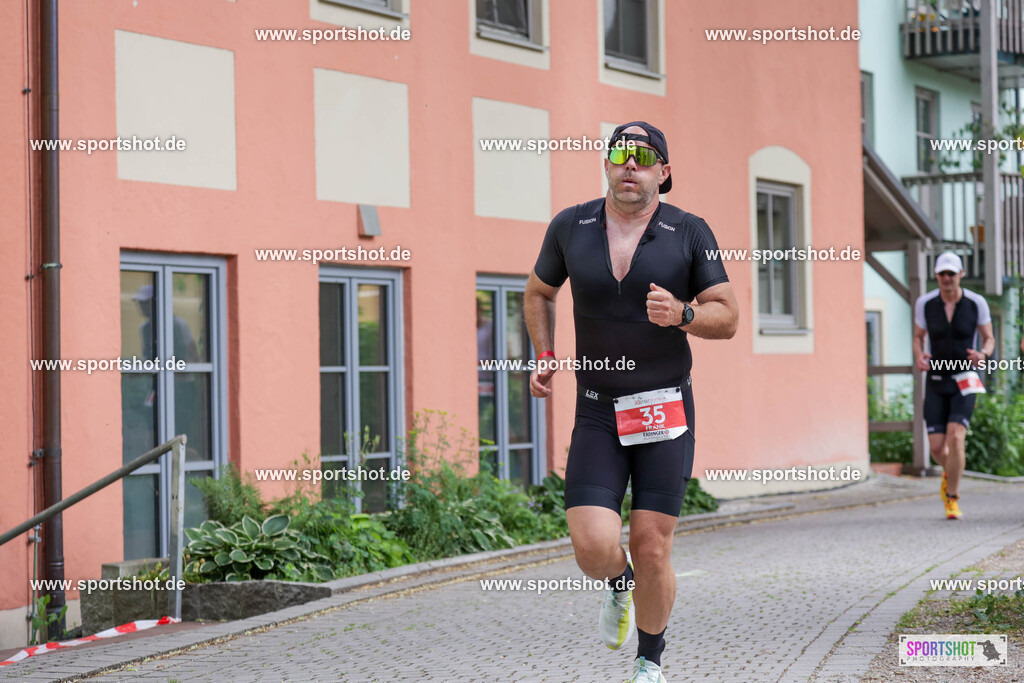 KSZ_6236 | Stadttriathlon Erding 2025. #yourpictrs #sportshot_your_pictrs @Sportshotphotography #stadttriathlonerding Copyright: www.sportshot.de
