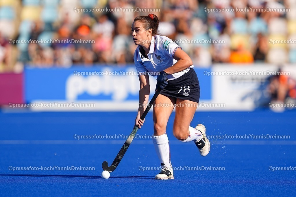 xydrx09082504022 | 09.08.2025, xydrx, Frauen EuroHockey Championship 2025, Gruppenphase, Gruppe a, Deutschland - Frankreich, Sparkassenpark Mönchengladbach: Tesse-Margot Schubert (FRA #28)
