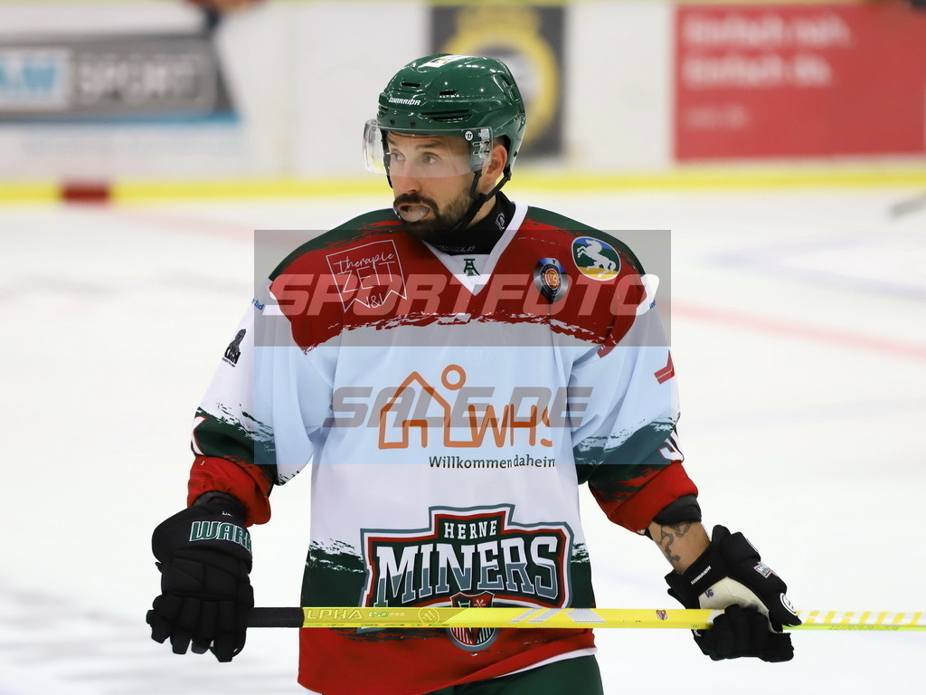 Michel Ackers - HEV | Michel Ackers - HEV - Realisiert mit Pictrs.com