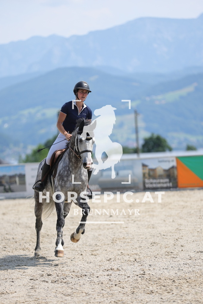 0P6A0136 | Willkommen bei Brunnmayr - Design & Fotografie – Ihrem Spezialisten für Reitturniere und Pferdeveranstaltungen in Oberösterreich, Salzburg und Bayern! Seit über 17 Jahren sind wir leidenschaftlich dabei.