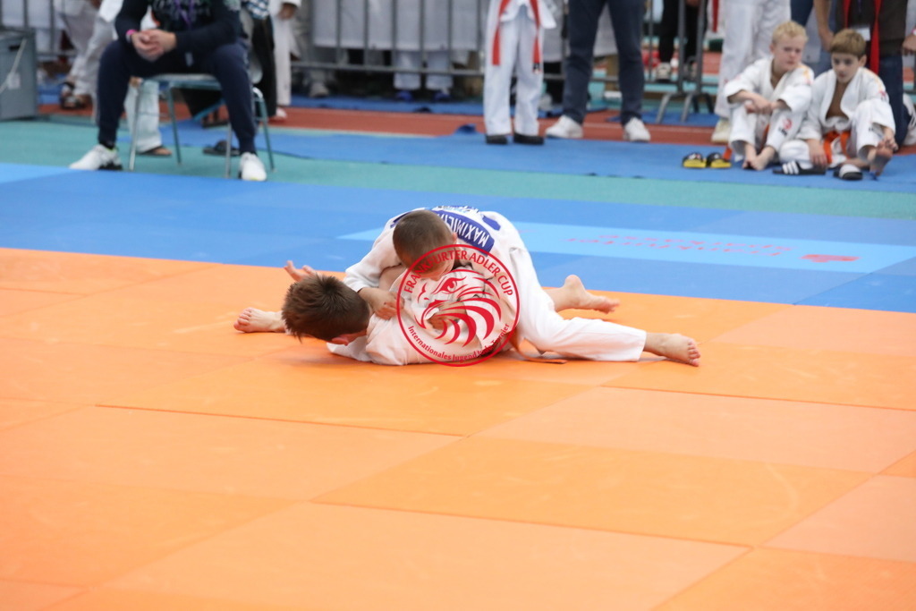 1J7A3244 | Fotos vom Adler Cup - Pictures from Adler Cup

Hier findet Ihr alle Eindrücke und großen Momente der Adler Cup Wochenenden. Here you will find all impressions and great moments of the Adler Cup weekends. - Realisiert mit Pictrs.com