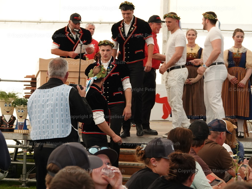 DSC06466 | Schwingen - Realisiert mit Pictrs.com