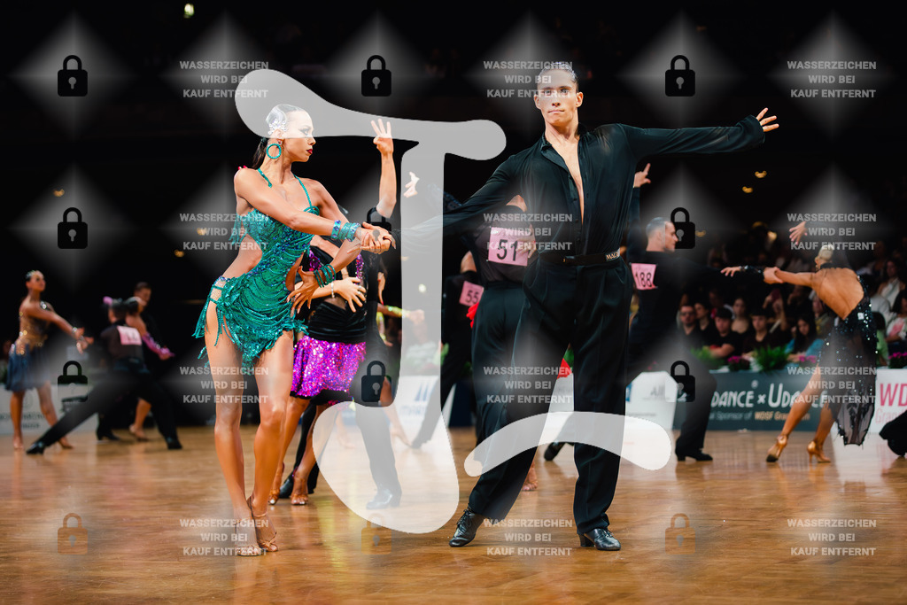 GOC 2025 - WDSF GrandSlam Latin 64-67th (177) Michele Nassimbeni _ Lusjana Gjergji (Albania)-2025-08-23-1207 | Webshop for digital downloads and prints of dance sport, event & show photographer Julian Link - Realisiert mit Pictrs.com