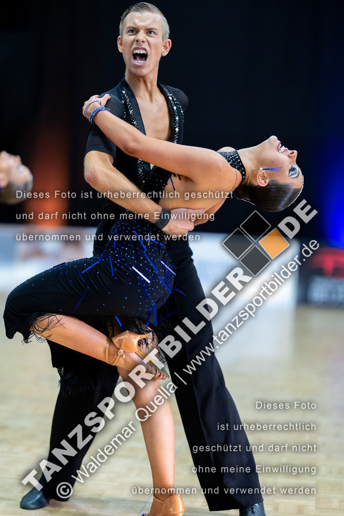 20230513-05575 | Hier finden Sie Tanz Bilder vom Latein und Standard Formationen tanzen. Sportbilder vom Tanzsport. Schöne Fotos und von Weltmeisterschaft, Europameisterschaft, Bundesliga, Regionalliga, Oberliga und Landesliga sowie von GOC Stuttgart, DanceComp, WM Bremen