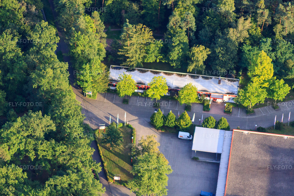 Luftbild: Möbel Gilb in Herxheim bei Landau im Bundesland Rheinland-Pfalz in Deutschland. Foto: IMG_51409.jpg vom 04.08.2012 durch Werner Riehm/FLY-FOTO.de