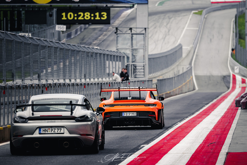 Red Bull Ring 2025 | Entdecken Sie die faszinierende Welt von Alexander Tschuncky Arts: Kreative Fotografie, atemberaubende Automobilkunst und hochwertiger Bilderdruck. Lassen Sie sich inspirieren! - Realisiert mit Pictrs.com