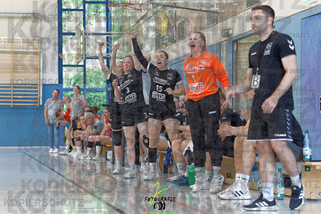 HSG Wettenberg - HSG Lumdatal | Wiederholungs-/Entscheidungsspiel um die Meisterschaft in der Frauen Oberliga Mitte und Aufstieg in die RegionalligaHSG Wettenberg - HSG Lumdatal am 11.05.2025 in Launsbach (Wettenberg) (Halle GS Launsbach (Wettenberg))Photo © 2025 - Jörg Heinrich - Realisiert mit Pictrs.com