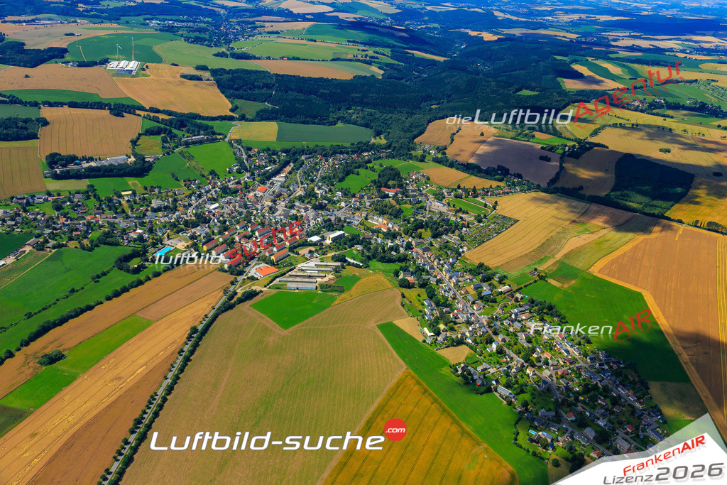Die Luftaufnahme der Stadt Eppendorf wurde vom UL-Flugzeug heraus erstellt ( keine Drohne )- hohe Auflösung für beste Qualität