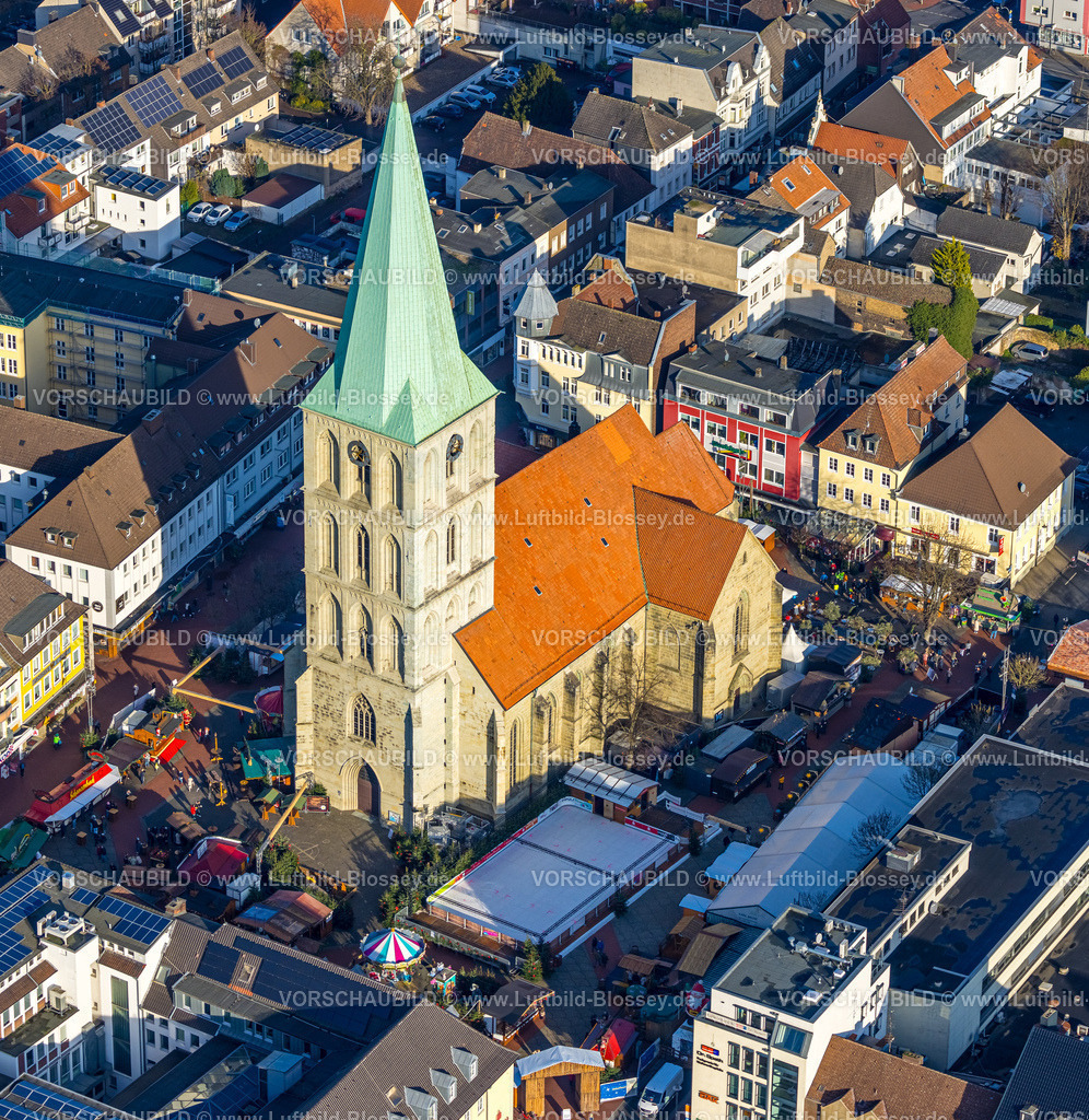 Hamm231200158-2 | Luftbild, evangelische Pauluskirche und Weihnachtsmarkt auf dem Marktplatz und Kirchplatz im Stadtzentrum, Mitte, Hamm, Ruhrgebiet, Nordrhein-Westfalen, Deutschland