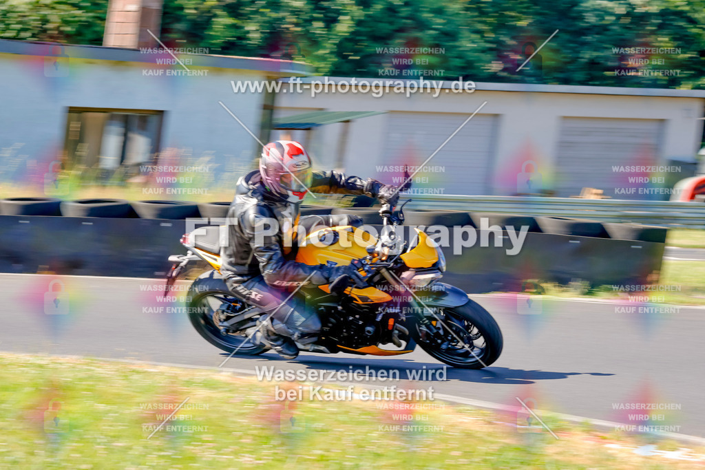 _MOT8955 | Hier findet Ihr Bilder von Touristenfahrten auf der Nürburgring Nordschleife oder von anderen Veranstaltungen die ich besucht habe. Viel Spass beim Durch Schauen 
