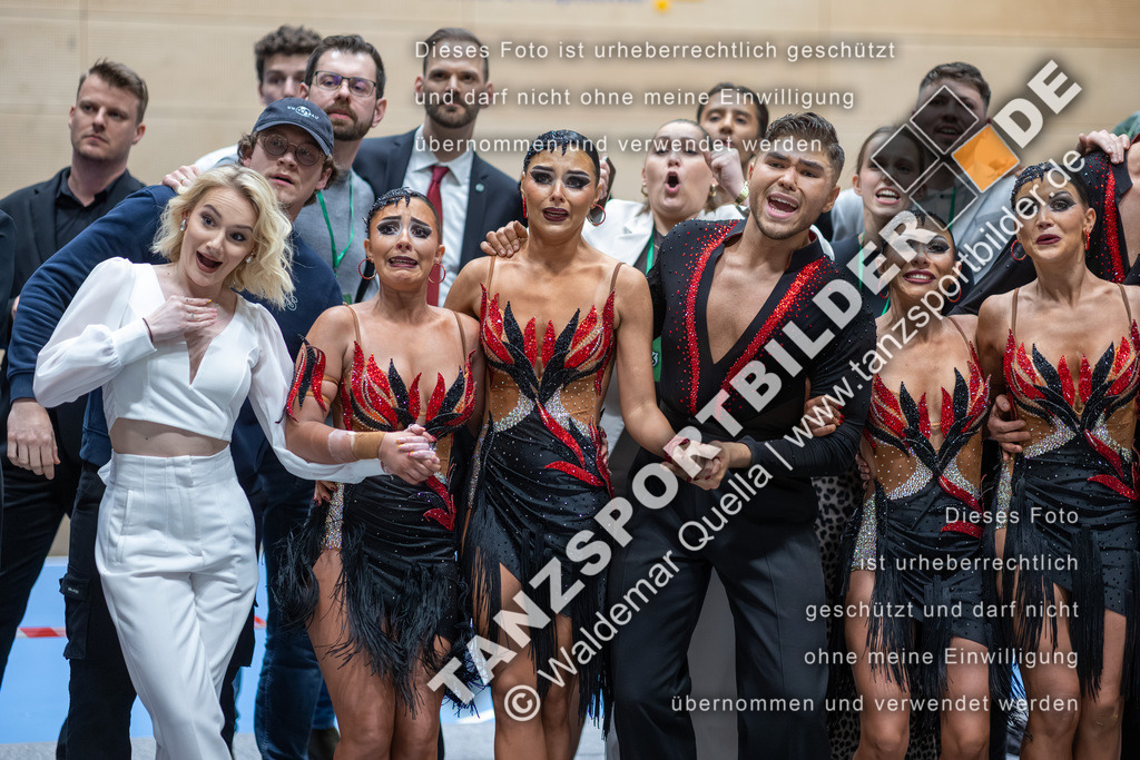 20260328-03992 | Hier finden Sie Tanz Bilder vom Latein und Standard Formationen tanzen. Sportbilder vom Tanzsport. Schöne Fotos und von Weltmeisterschaft, Europameisterschaft, Bundesliga, Regionalliga, Oberliga und Landesliga sowie von GOC Stuttgart, DanceComp, WM Bremen