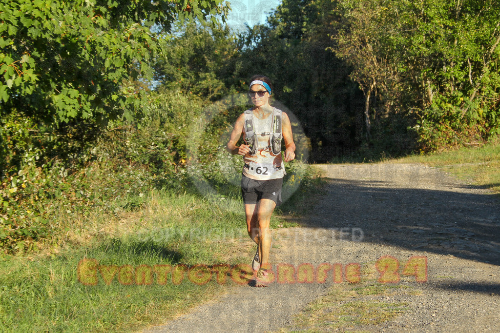 250830_1834_EV4_4860 | Sportfotografie im Rhein-Sieg Kreis, Köln, Bonn, NRW, Rheinland Pfalz, Hessen, etc. Unser Tätigkeitsfeld umfasst den Laufsport vom Volkslauf über den Marathon, Duathlon, Triathon bis zum Ultralauf wie Kölnpfad Ultra oder Schindertrail.