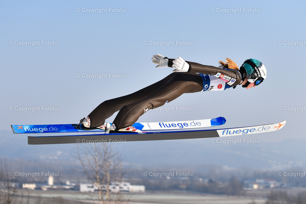A_LUI_20230210_0011 | HINZENBACH, AUSTRIA, NORDIC SKIING, WOMEN TEAM-SKI JUMPING - FIS WORLD CUP 
IM BILD:  Nika Vetrih (SLO)                

FOTO:FOTOLUI/UW