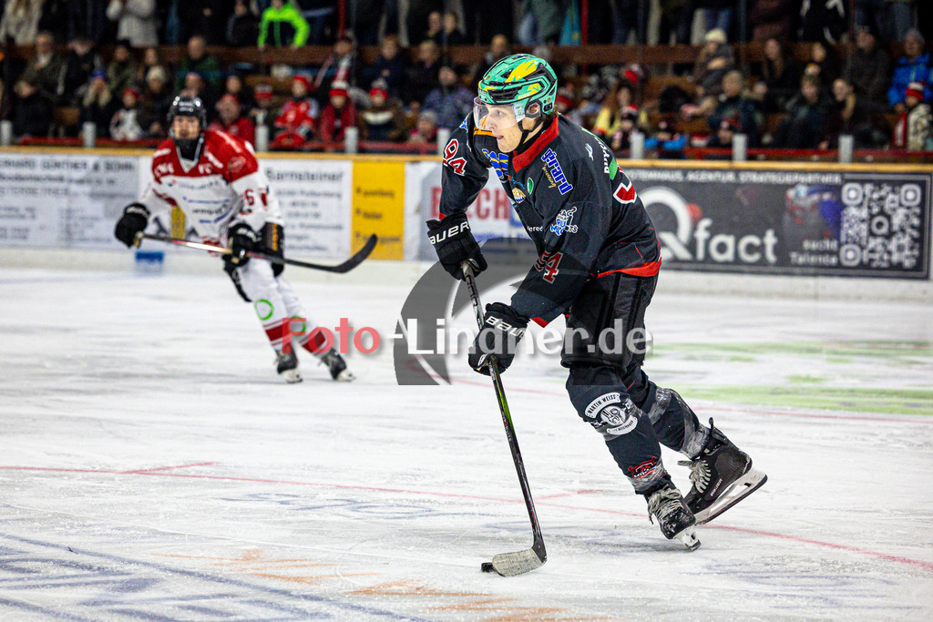 Peißenberg MINERS gegen EHC Königsbrunn | Eishockey Bayernliga 2025/26 Vorrunde 7. Spieltag, Peißenberg MINERS gegen EHC Königsbrunn, 20251102,Korbinian HOPPER (MINERS 94) in Aktion,2025-11-02 in Peißenberg (flatbuy Arena Peißenberg), Korbinian HOPPER (MINERS 94)Copyright: WolfgangxLindner www.foto-lindner.de