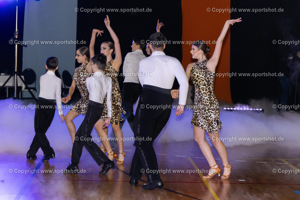 AR6_0562 | Rund um das Thema Sport-Event-Fotografie & individuelle Teilnehmerfotos. Jeder Teilnehmer wird fotografiert.