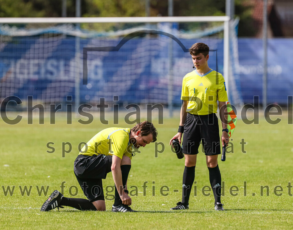 2023-07-08_109_FC_Langengeisling_gegen_TSV_Buchbach | Erding, Deutschland, 08.07.2023:
Fußball, Bezirksliga Oberbayern Ost 2023 / 2024, Testspiel, FC Langengeisling gegen TSV Buchbach, Endergebnis: 0:6

Schiedsrichter Dr. Markus Huber

Foto: Christian Riedel / fotografie-riedel.net